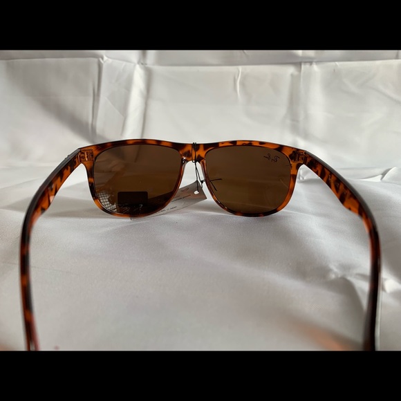 Ray-Ban sunglasses animal print main image 4